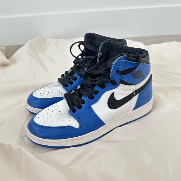Nike High top ones 💙 - Picture 6 of 6